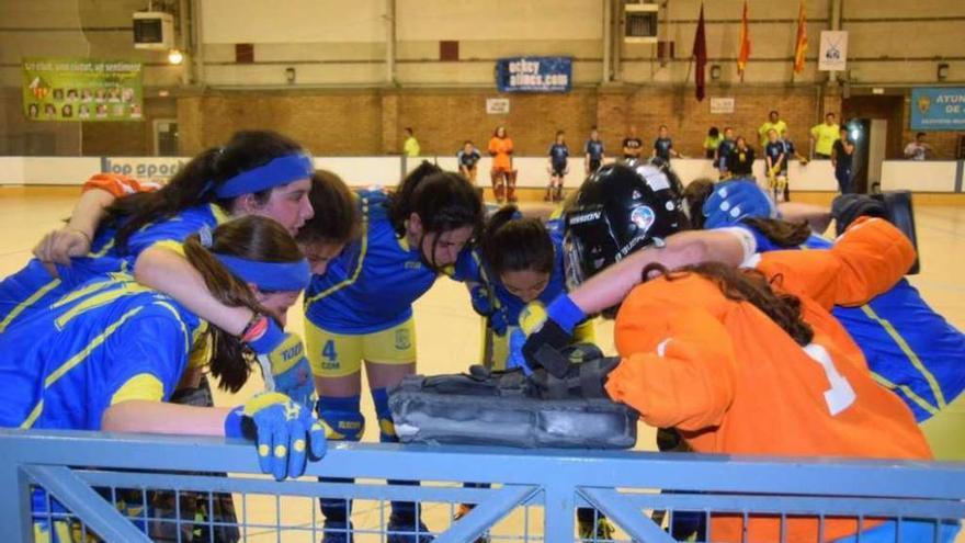 El equipo femenino sub 16 del Compañía de María, en uno de sus partidos disputados en Alcañiz.
