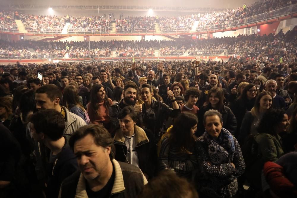 Fito y Fitipaldis llenan el Palacio de los Deportes de Gijón