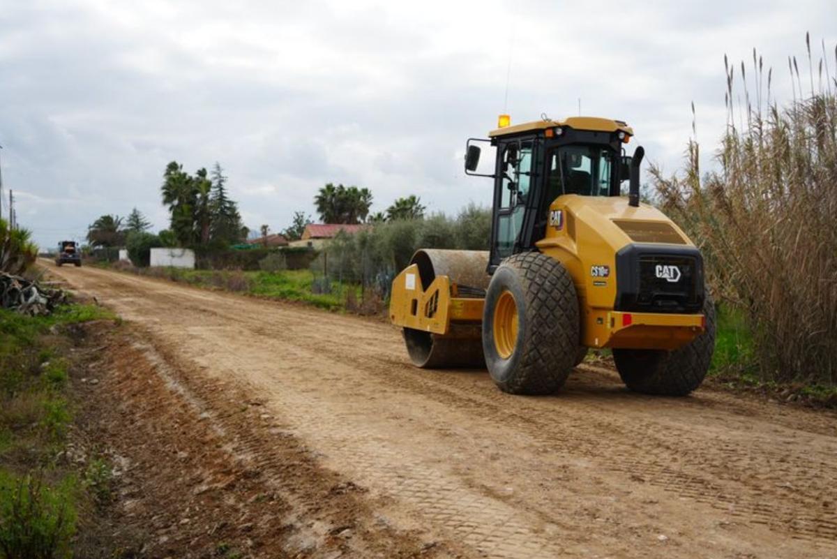 Imagen de archivo sobre la actuación de caminos rurales del municipio.