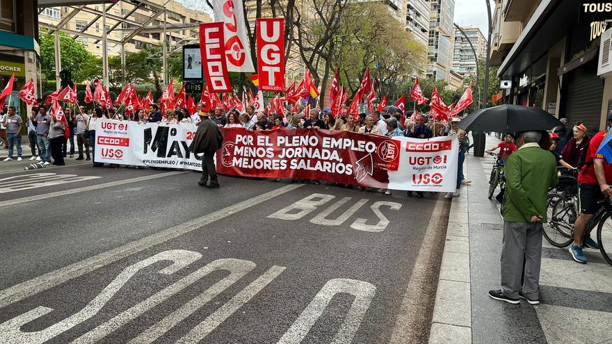 Las marchas del 1 de mayo de Murcia recorren la Gran Vía
