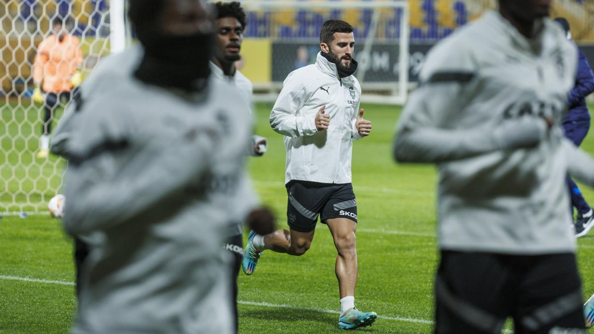 José Luis Gayà, en el entrenamiento previo al partido contra el Real Madrid