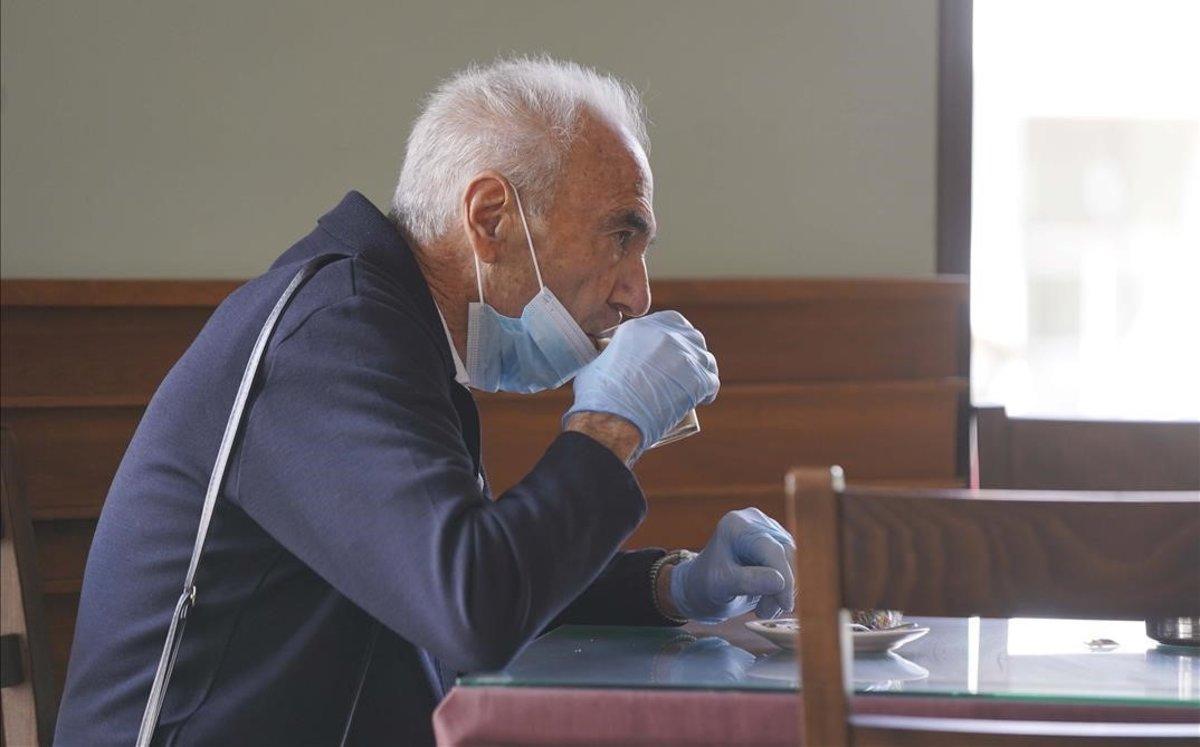 zentauroepp53381637 desescalada guadalajara bar200511140052