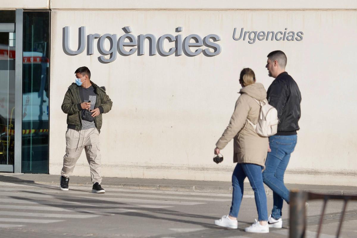 Entrada de urgencias del hospital La Fe de València