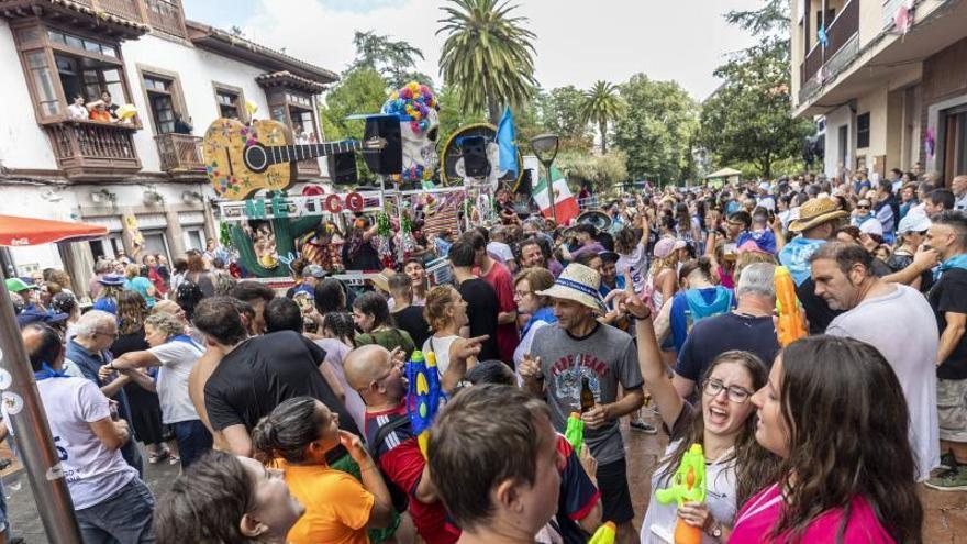 El Ayuntamiento de Grado recuerda que no se pueden acotar espacios en el parque hasta el día de celebración de Santa Ana