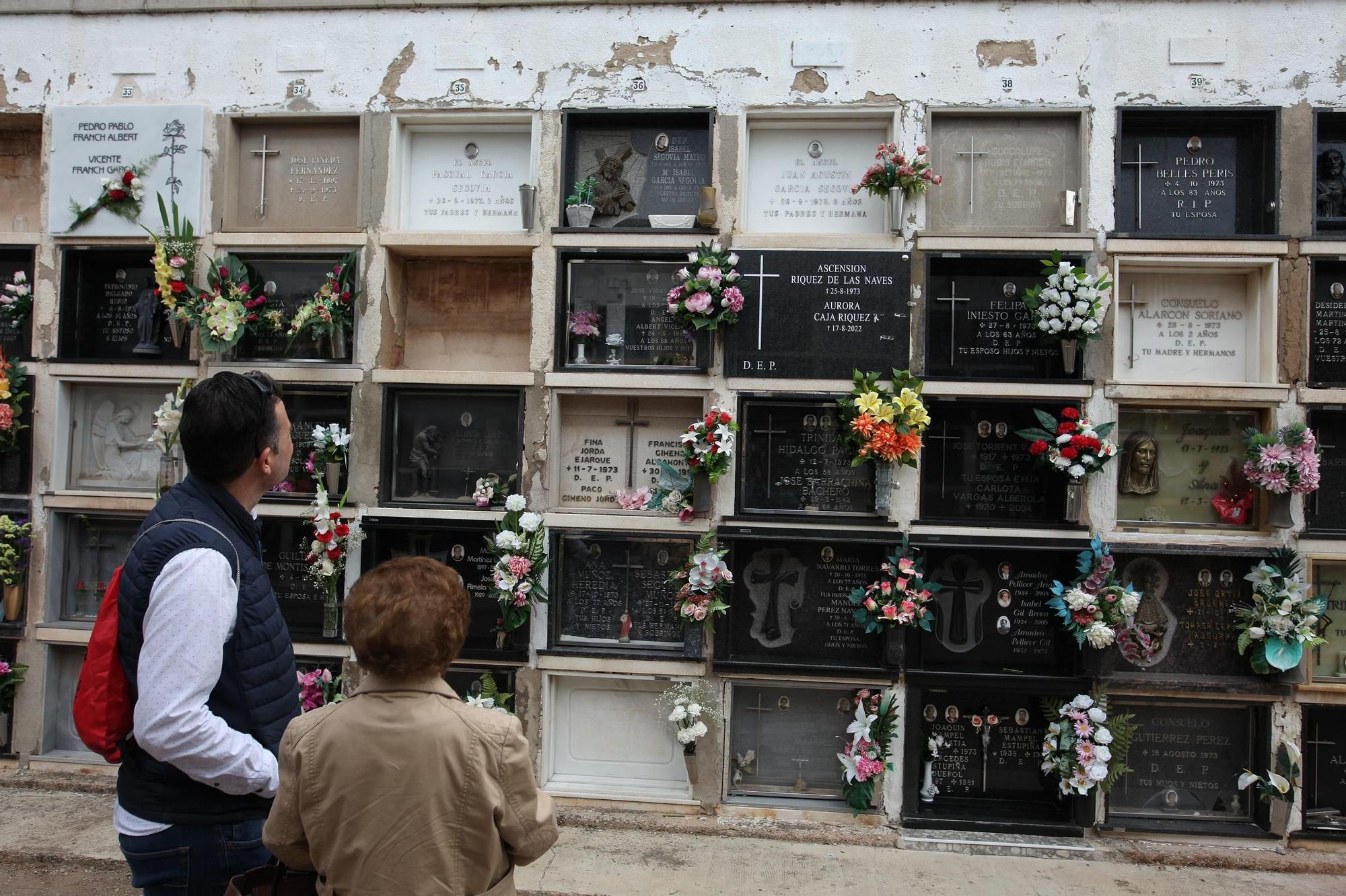 Castelló recuerda a sus difuntos por Todos los Santos