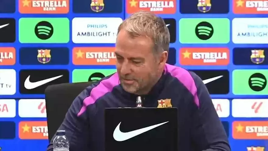 Le preguntan a Flick por 'Juanito' en referencia a la rueda de prensa de Arbeloa y pasa esto...