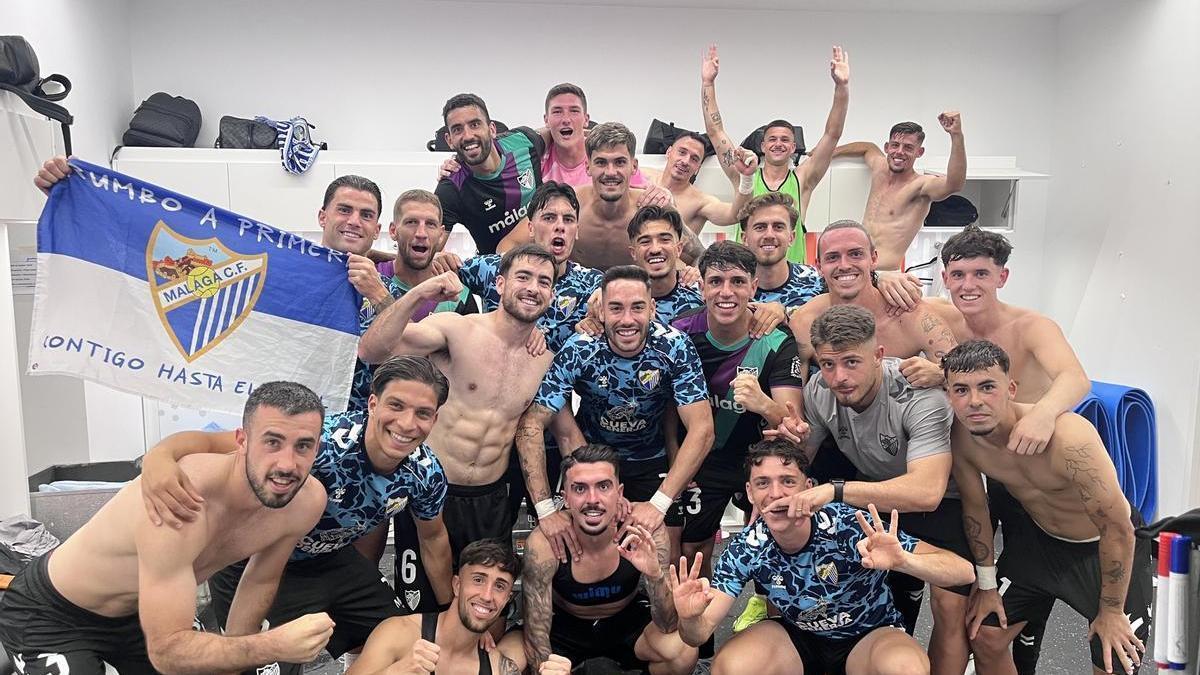 El Málaga CF celebra la victoria contra el Ceuta.