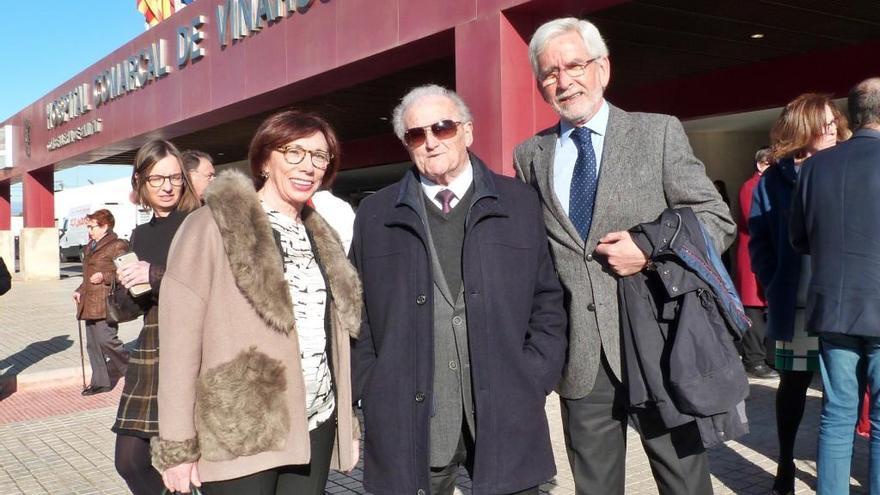 María Jesús Juan, primera directora del Hospital, Ramón Bofill y Joan Lerma