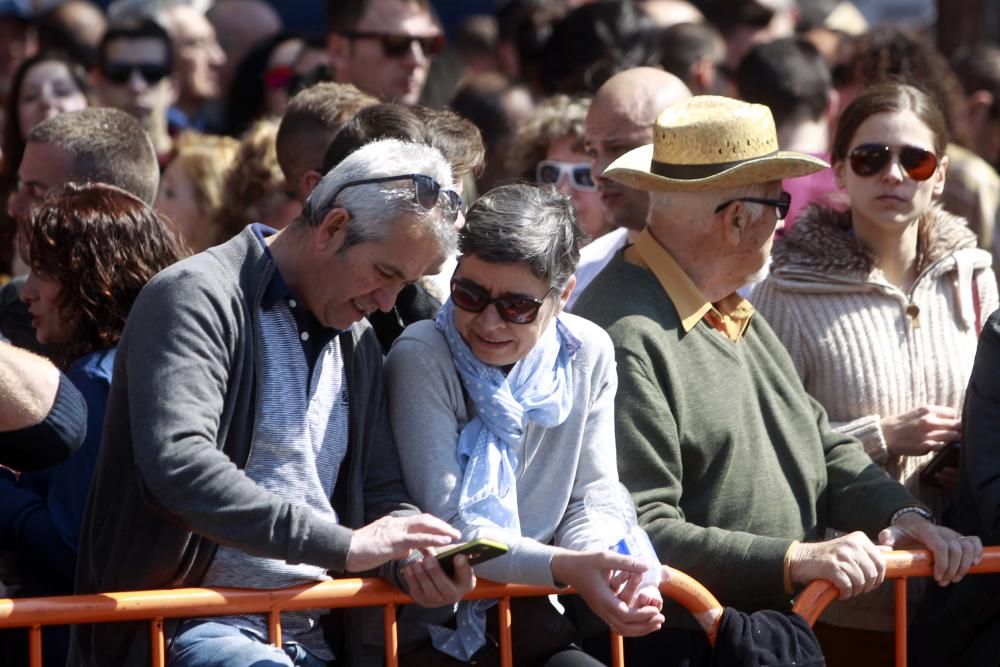 Búscate en la mascletà del 13 de marzo