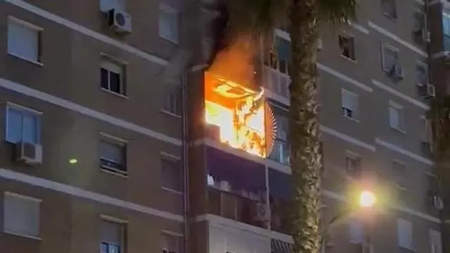 Un herido por quemaduras en el incendio de un piso en La Luz
