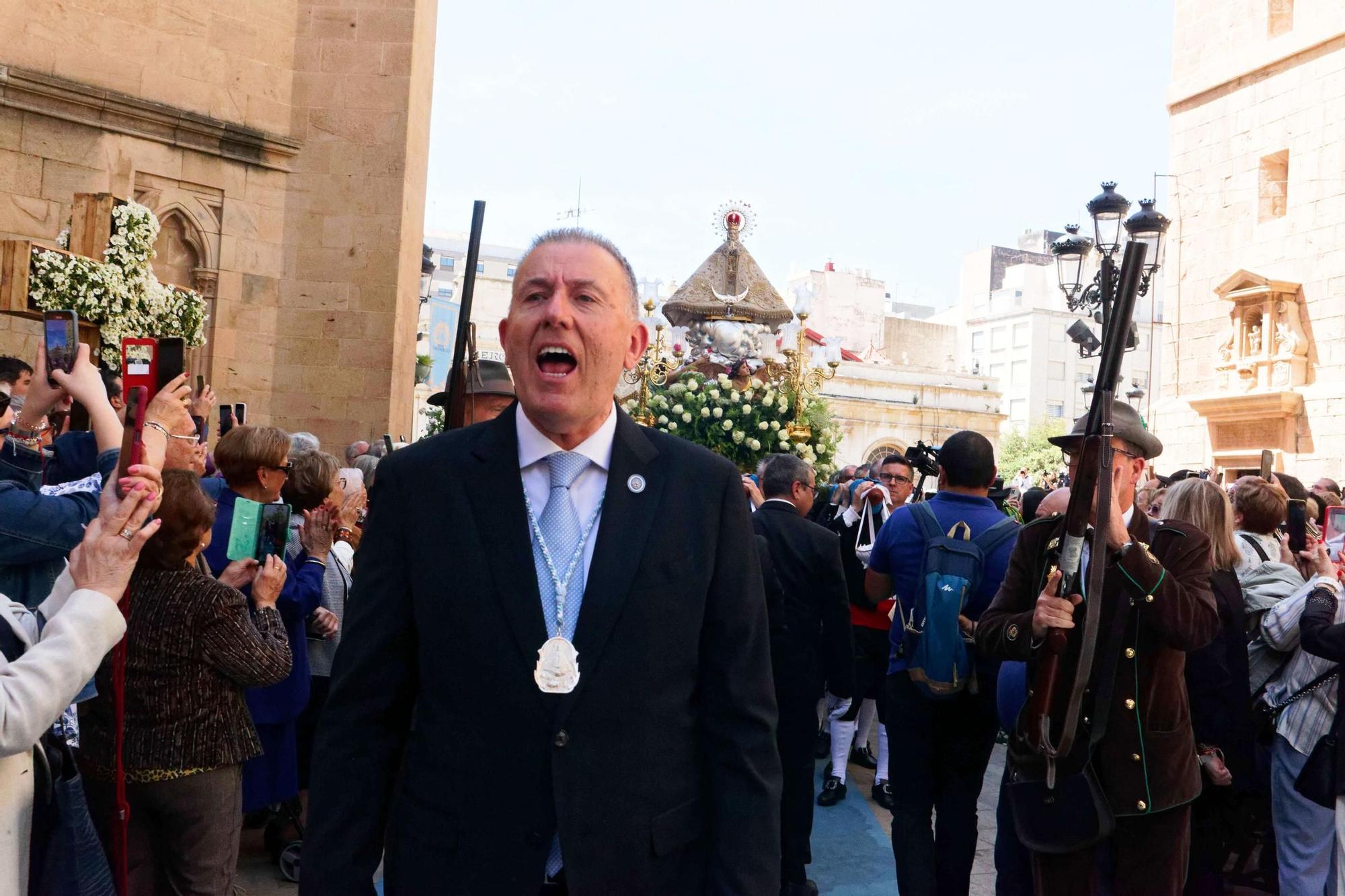 Procesión y homenaje a la Mare de Déu en la Farola en el centenario de su coronación