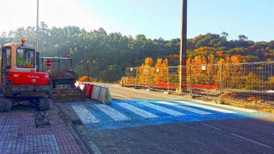 Imagen de la obras en la rotonda.