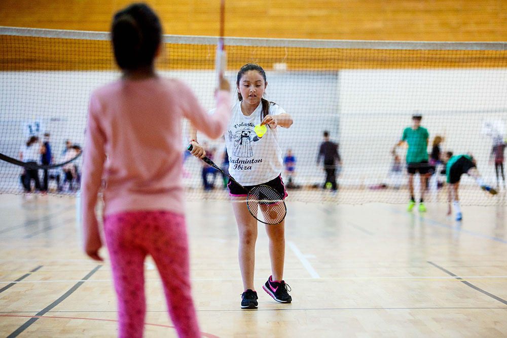 250 escolares toman parte en la Trobada Zonal de Campions