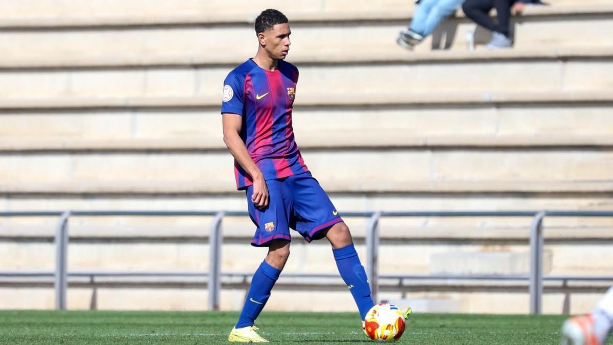 Así fue el debut de Juwensley Onstein con el Juvenil A