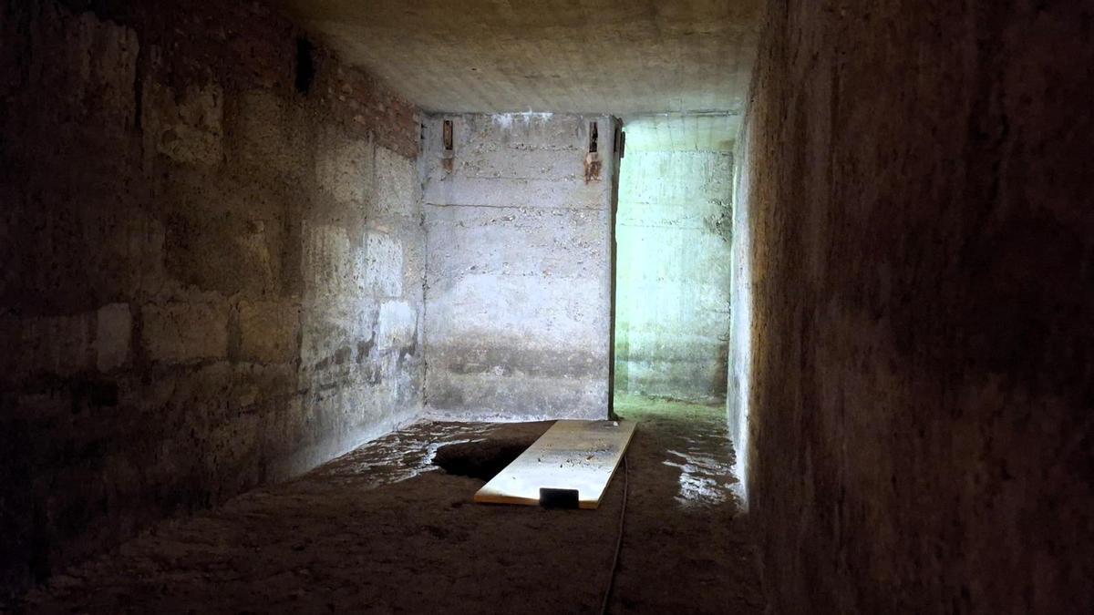 Imagen del interior del refugio encontrado en Alcalá de Henares.