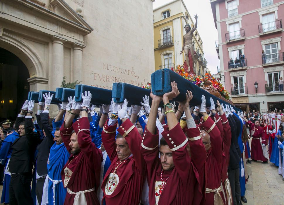 El Encuentro no procesiona en Alicante el Domingo de Resurrección.