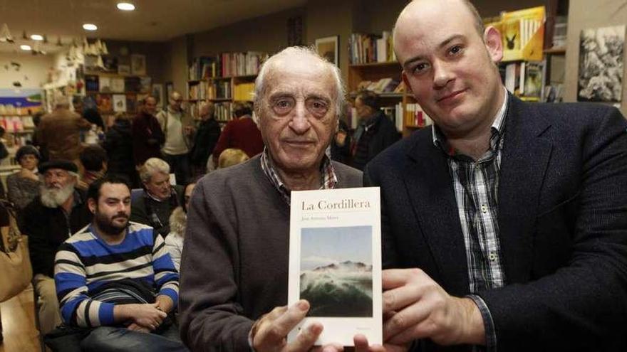 Mases presenta &quot;La Cordillera&quot;, su última novela