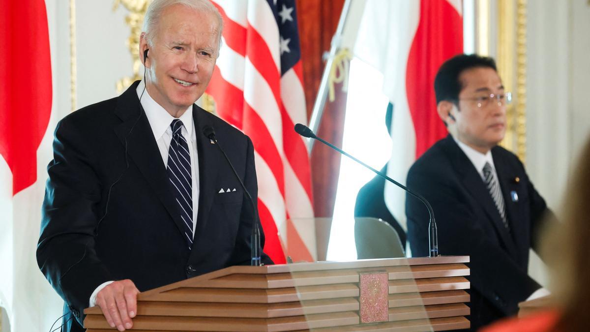 El presidente de EEUU, Joe Biden, con el primer ministro nipón, Fumio Kishida.