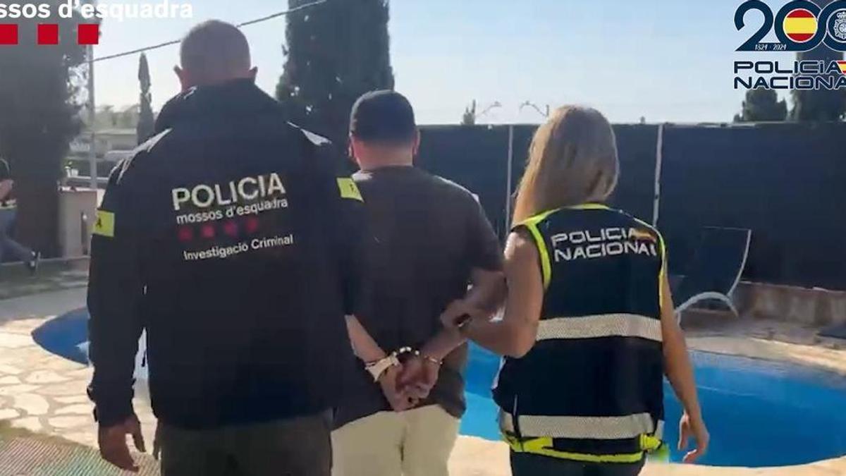 VÍDEO | Alliberen sis víctimes d’explotació sexual i detenen 23 persones amb escorcolls a sis municipis de Girona