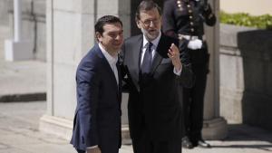 Mariano Rajoy recibe el primer ministro de Grecia, Alexis Tsipras, en el Palacio del Pardo de Madrid.