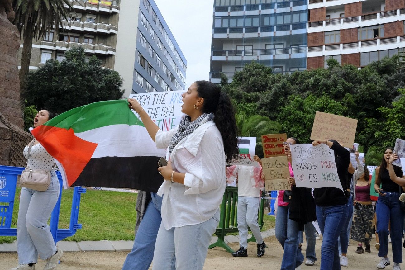 Concentración pro Palestina Plaza de España en Las Palmas de Gran Canaria
