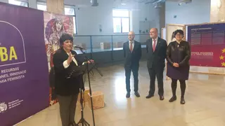 Santa Coloma acoge una exposición que visibiliza el papel fundamental de 10 mujeres que impulsaron la Unión Europea