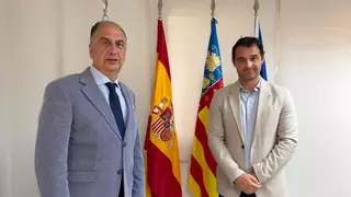 El Consell se suma a Dolón para que haya más Guardia Civil este verano en Torrevieja