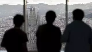 La Torre Glòries de Barcelona compite con la Torre Eiffel y el Empire State: entra en la liga mundial de los supermiradores