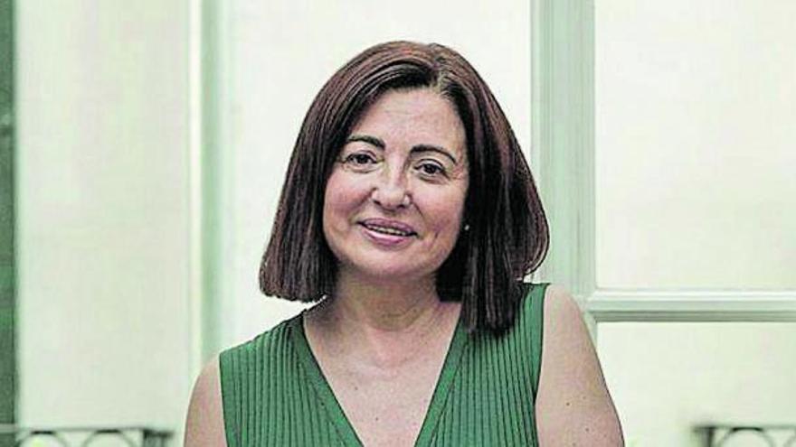 María Dolores Lozano.