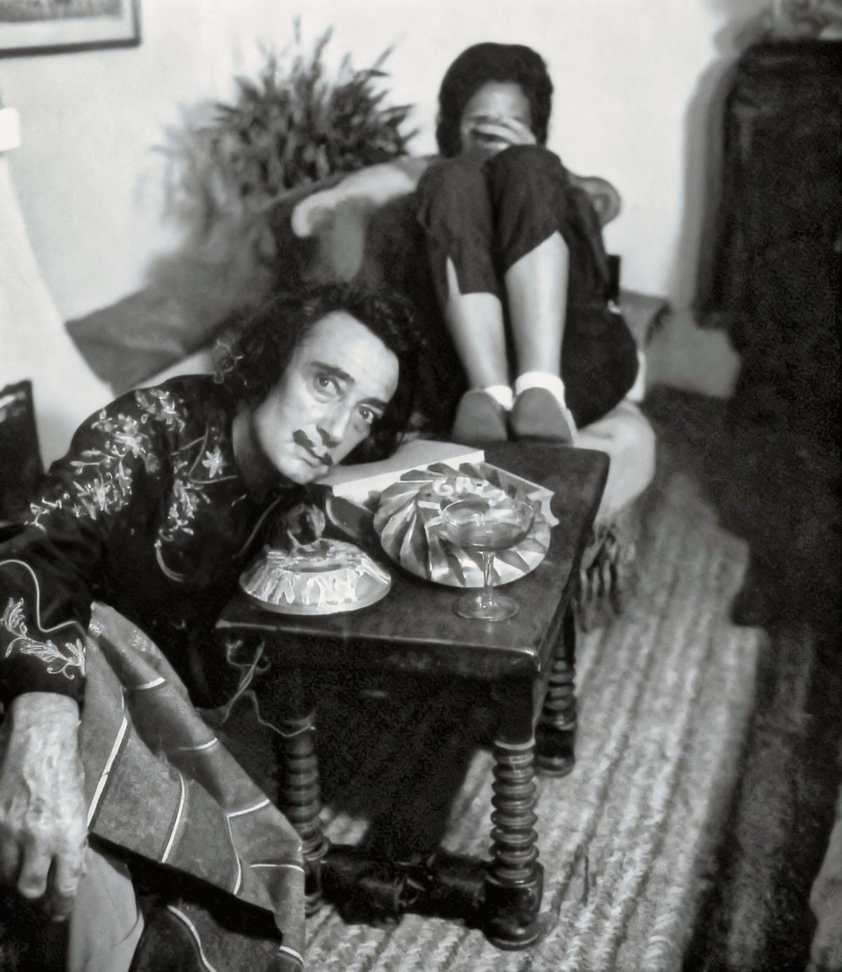 Salvador Dalí y Gala les abrieron las puertas de la casa de Portlligat donde el artista les pintó la moto desinteresadamente
