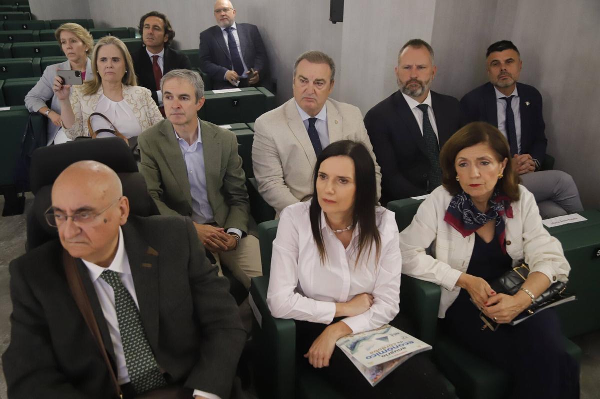 Elaborada por Diario CÓRDOBA y la Universidad Loyola, la publicación analiza el impacto de la demografía y la despoblación