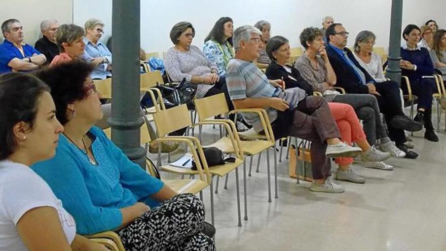 Una xerrada tracta com fer una dieta equilibrada