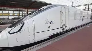 Furor por la llegada de los trenes Avril a Galicia con 13.000 billetes vendidos en unas horas