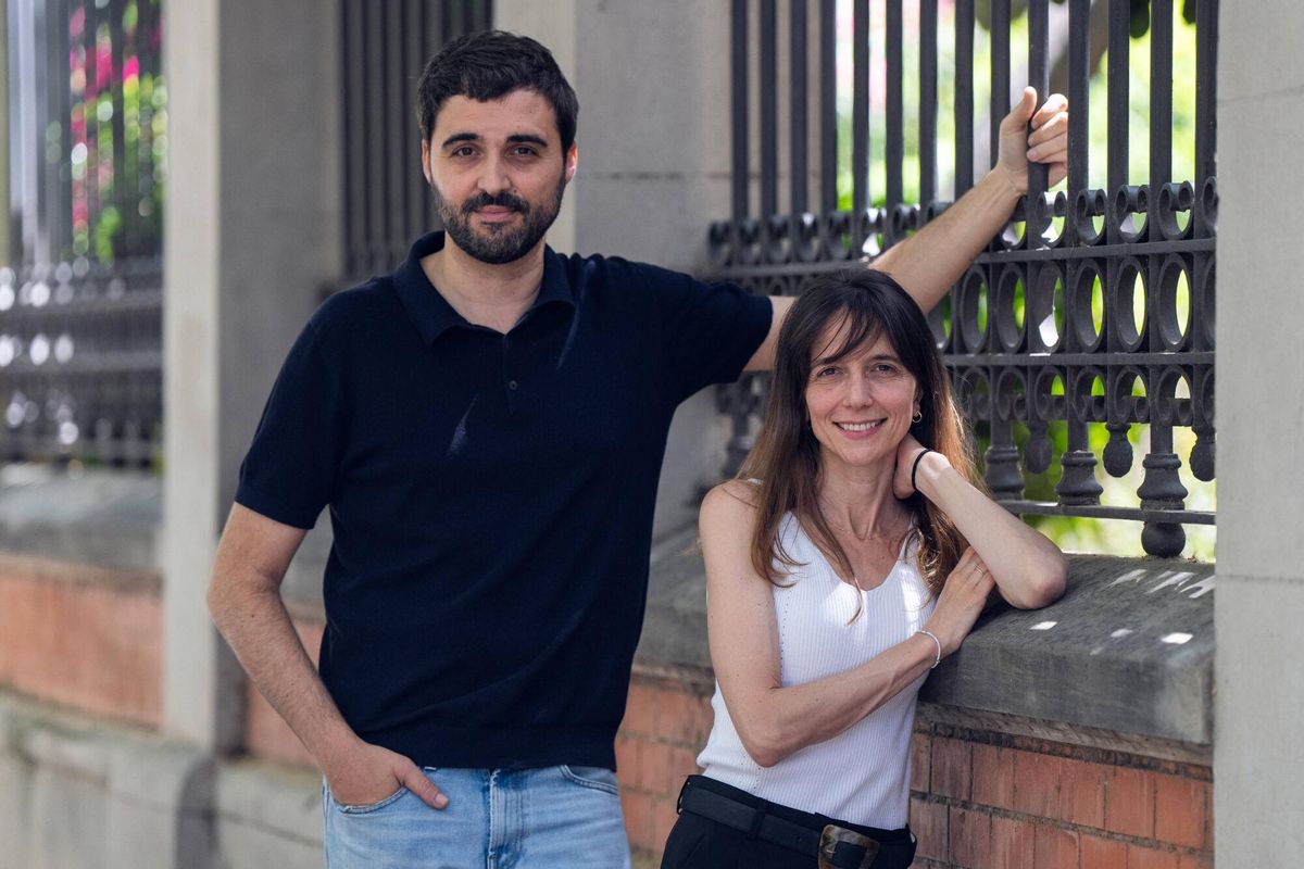 La escritora Laura Ferrero y el ilustrador Marc Pallarés.