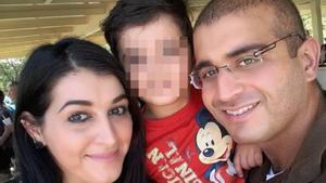 Noor Mateen y su marido, Omar Mateen, en una fotografía de Facebook.