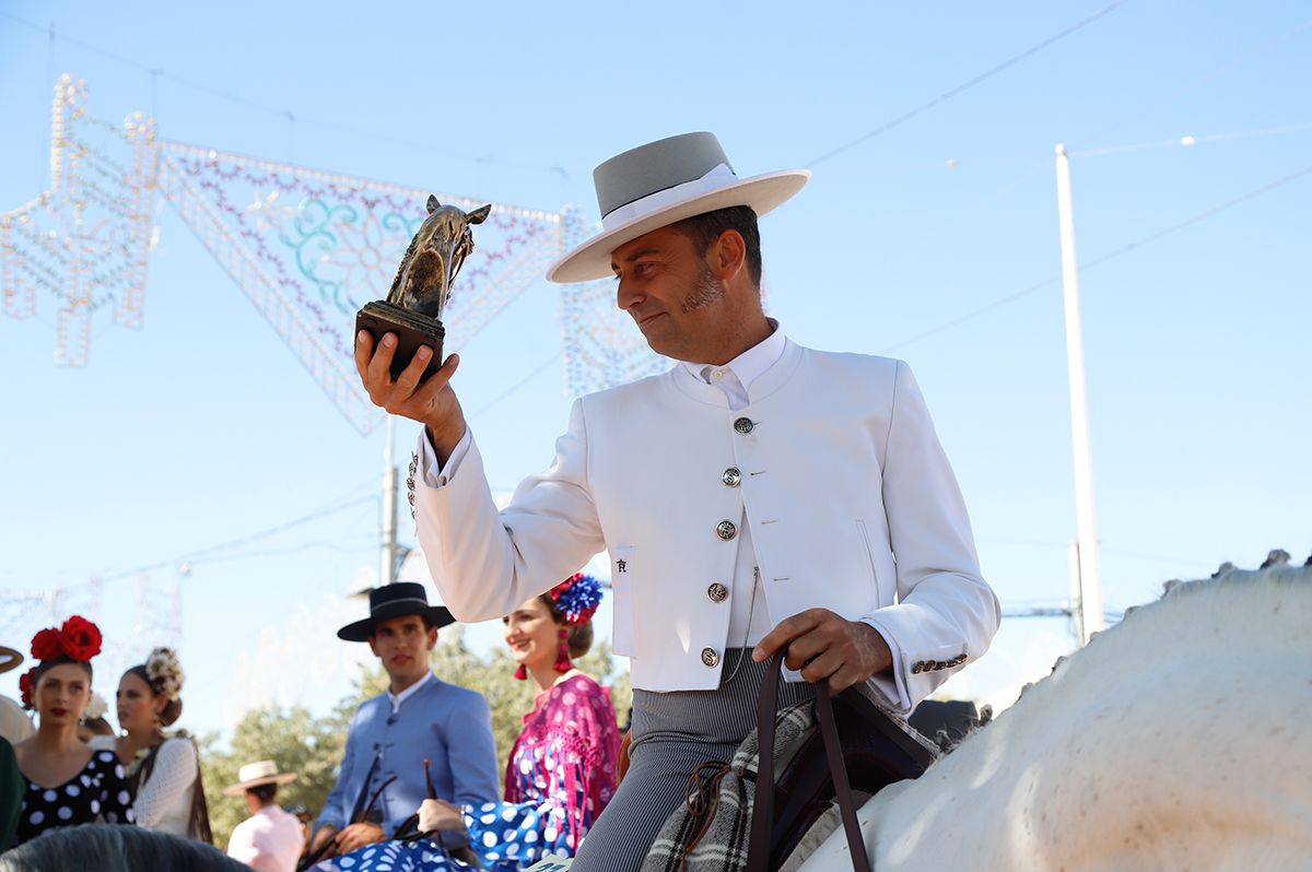 Córdoba exhibe calidad en su paseo de caballos