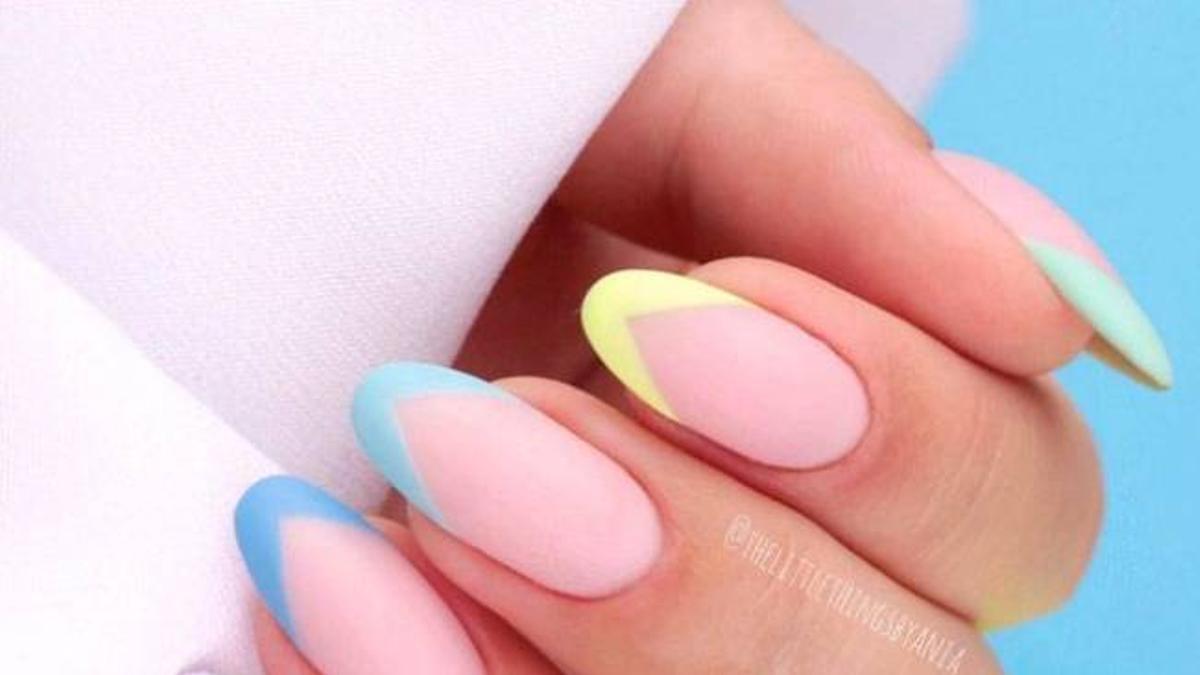 manicura francesa colores pastel