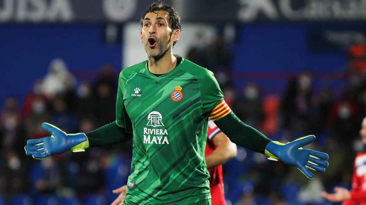 Diego Lopez, portero del Espanyol, gran protagonista del partido.