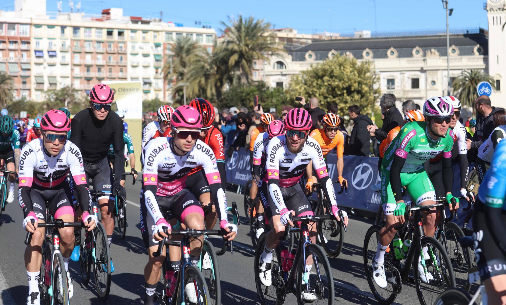 Salida de la Clàssica Ciclista Comunitat Valenciana 1969. Gran Premi València