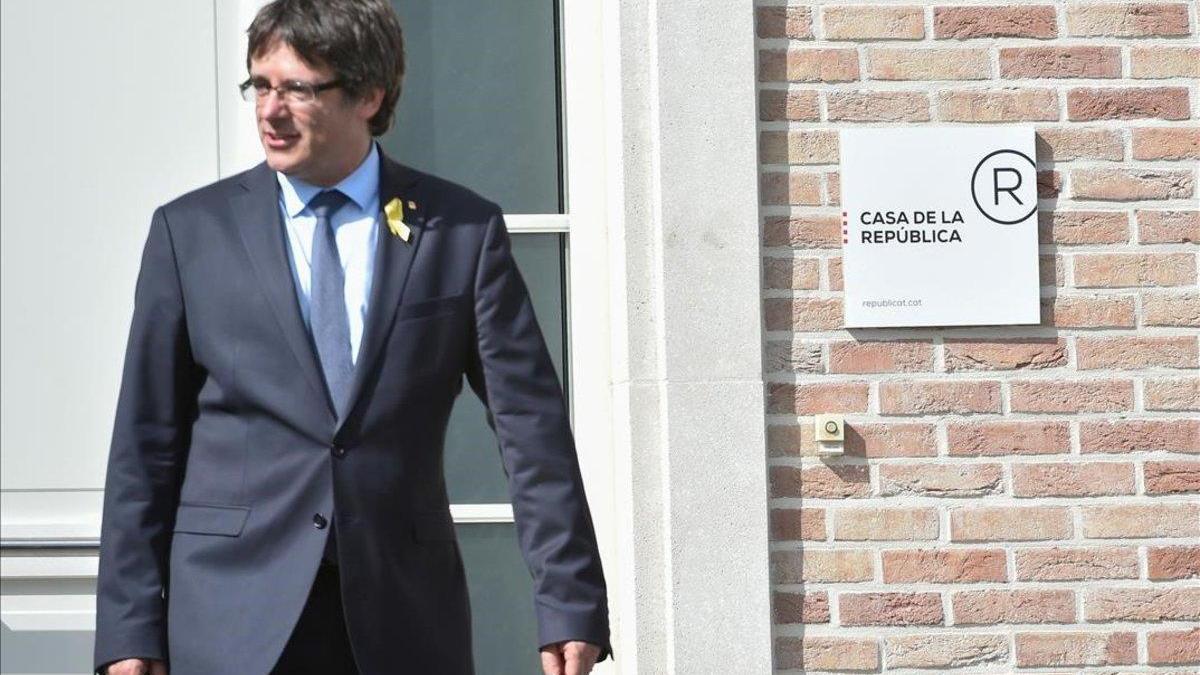 Dos entidades denuncian ante el Tribunal de Cuentas a Puigdemont por los gastos del 1-0