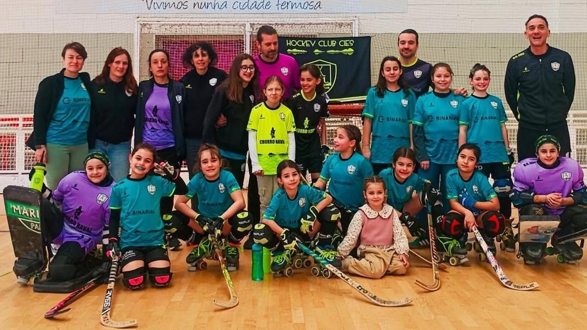 El equipo benjamín mixto del Cíes.