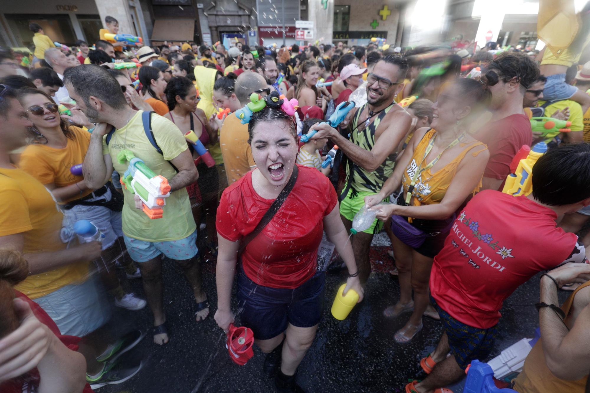 Búscate en la gran batalla de Canamunt y Canavall