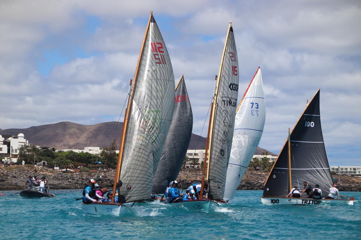 El Tritón gana la VI Copa Vela Latina del Sur