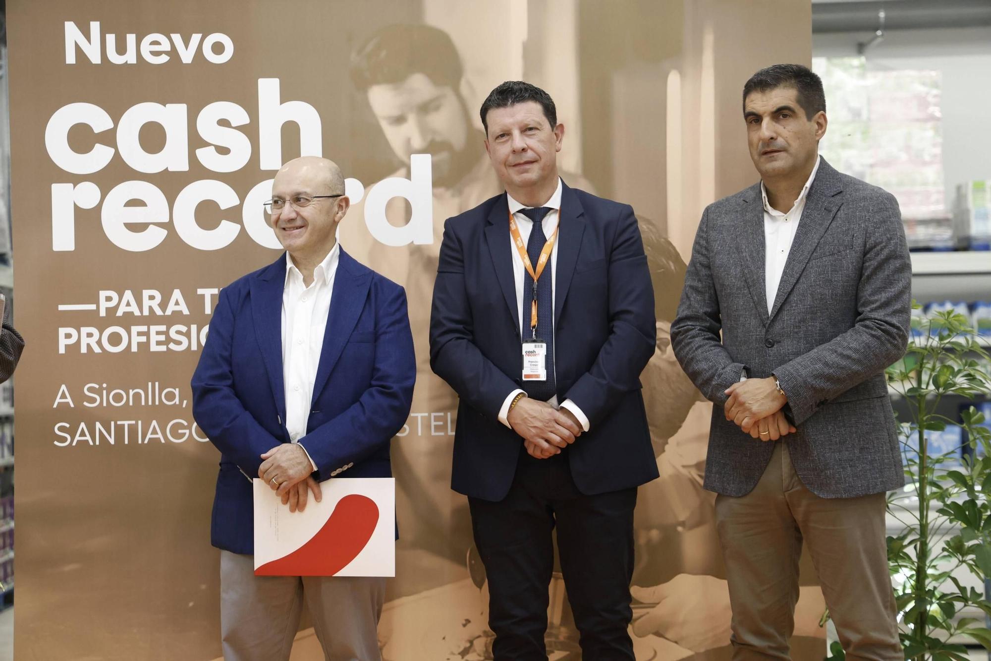 Inauguración en Santiago del mayor Cash Record de Eroski