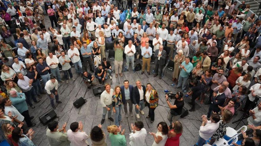 Repullo, Navarro, Moreno, Bendodo y Del Cid, en el inicio de curso del PP andaluz. | L.O.