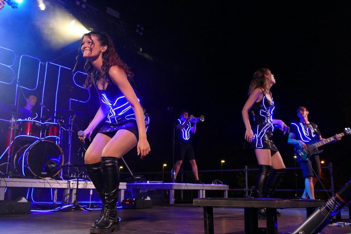 EN IMATGES | El nou show de Somboits tanca els concerts de les Festes de Sant Pere de Figueres EN IMATGES | El nou show de Somboits tanca els concerts de les Festes de Sant Pere de Figueres