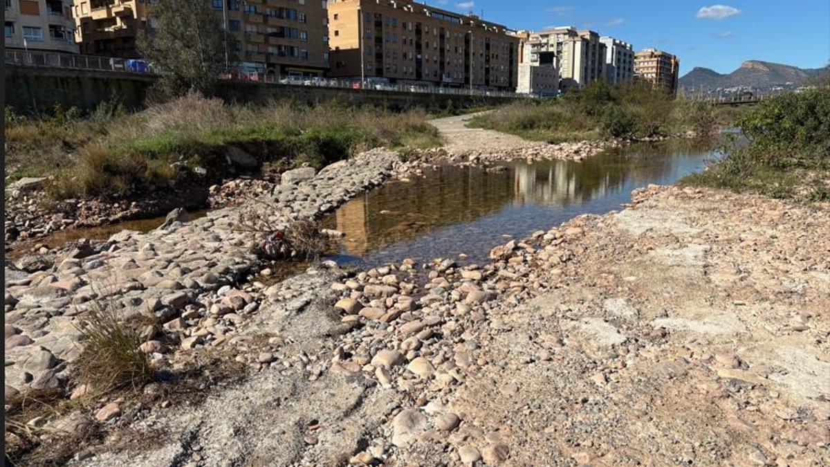 Imagen del río a su paso por Sagunt.
