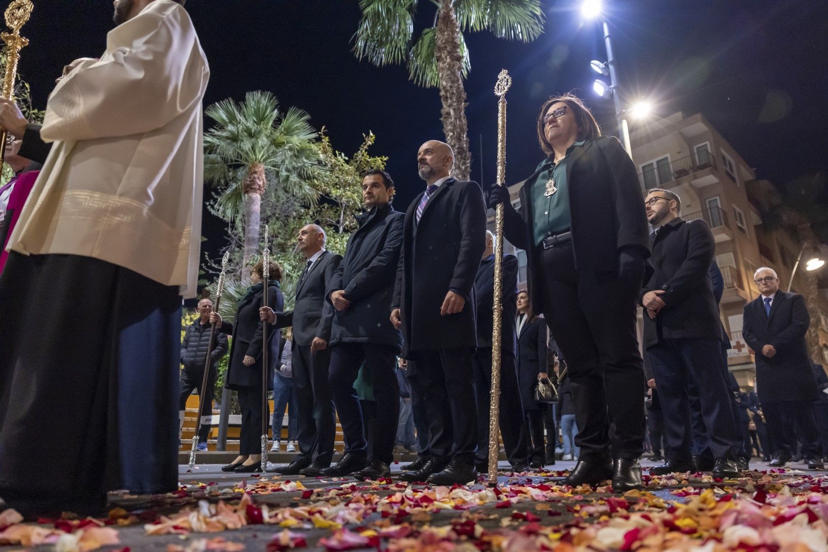 Encuentro de la Vía Dolorosa en Torrevieja del Miércoles Santo con la presencia del obispo José Ignacio Munilla