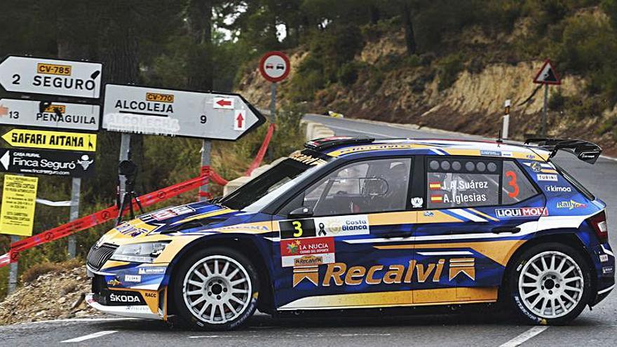 José Antonio Suárez, “Cohete”, con su Skoda Fabia R5. | E. Delgado