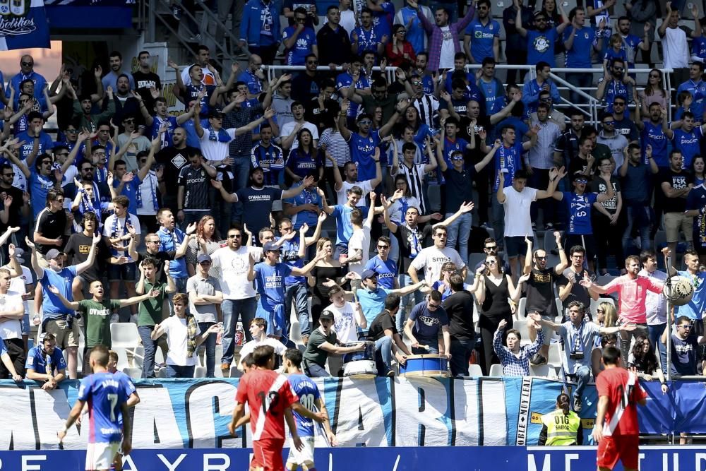 El partido entre el Real Oviedo y el Sevilla Atlético, en imágenes